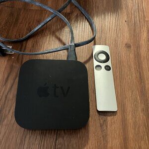 Apple TV (2nd Generation) 8GB Media Streamer - A1378